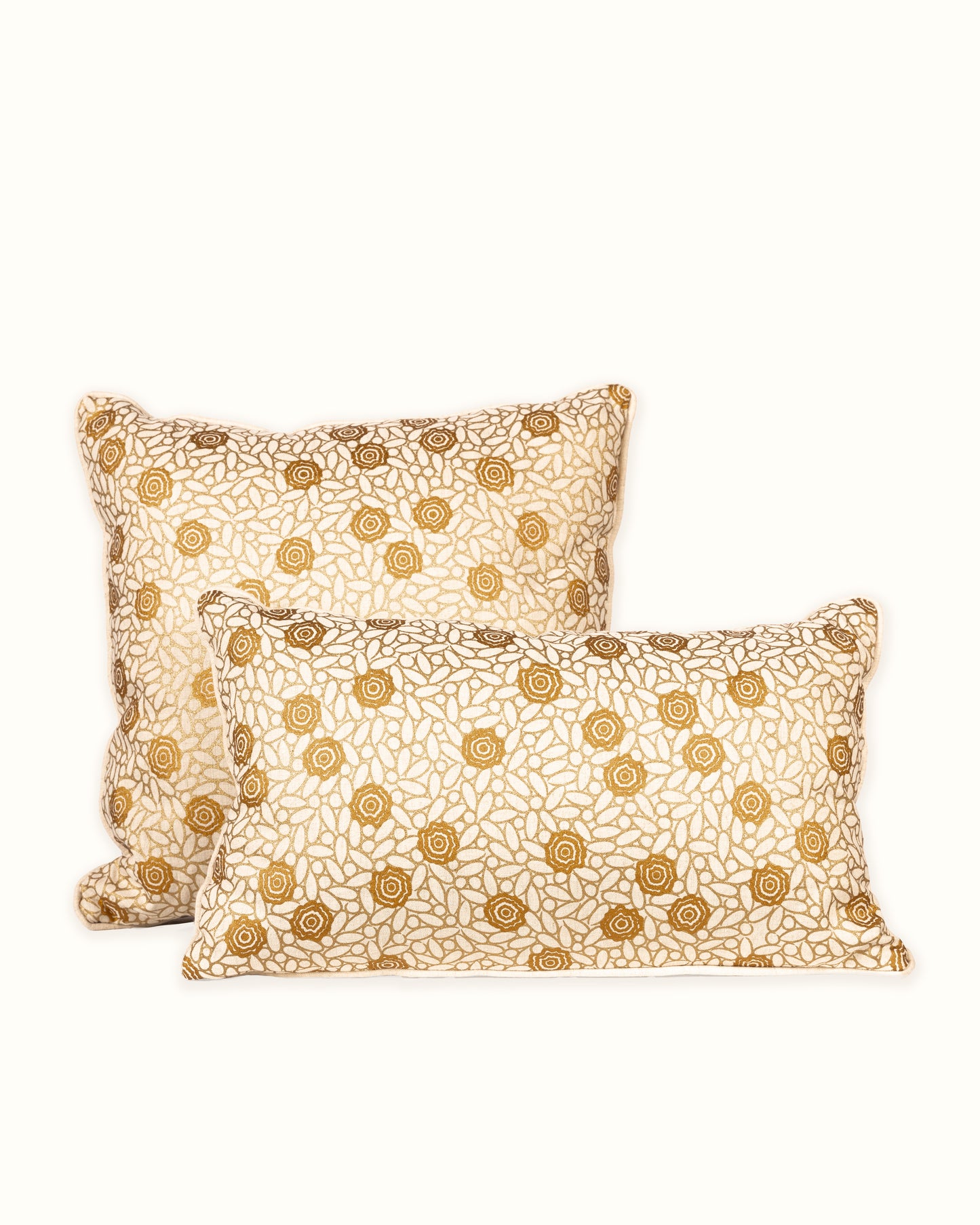 Folla Square Cushion